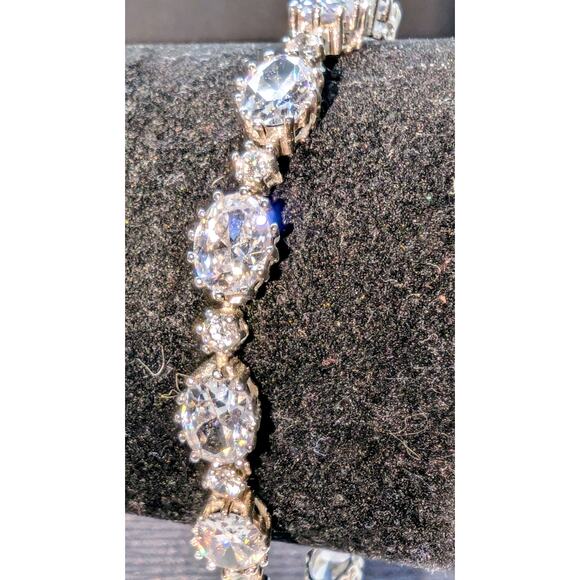 Stauer 925 Sterling Glam Oval & Round Alternating Cubic Zirconia Tennis Bracelet - Picture 5 of 12